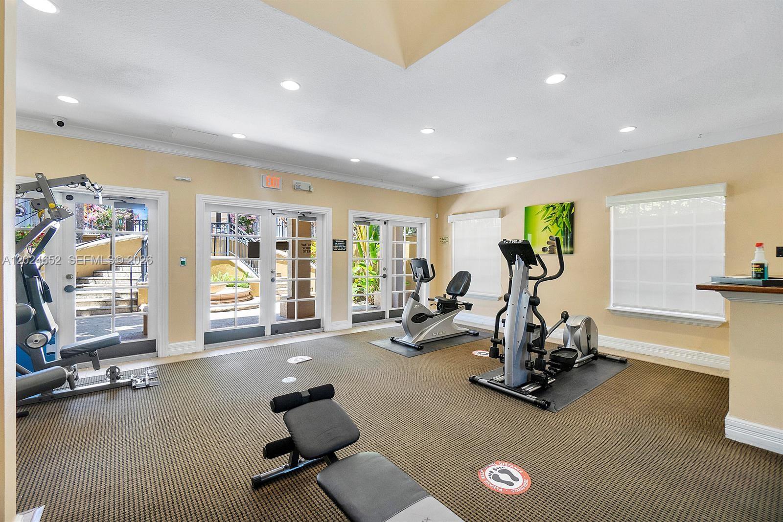 2861 NE 185th St # 302, Aventura FL 33180 photo 3