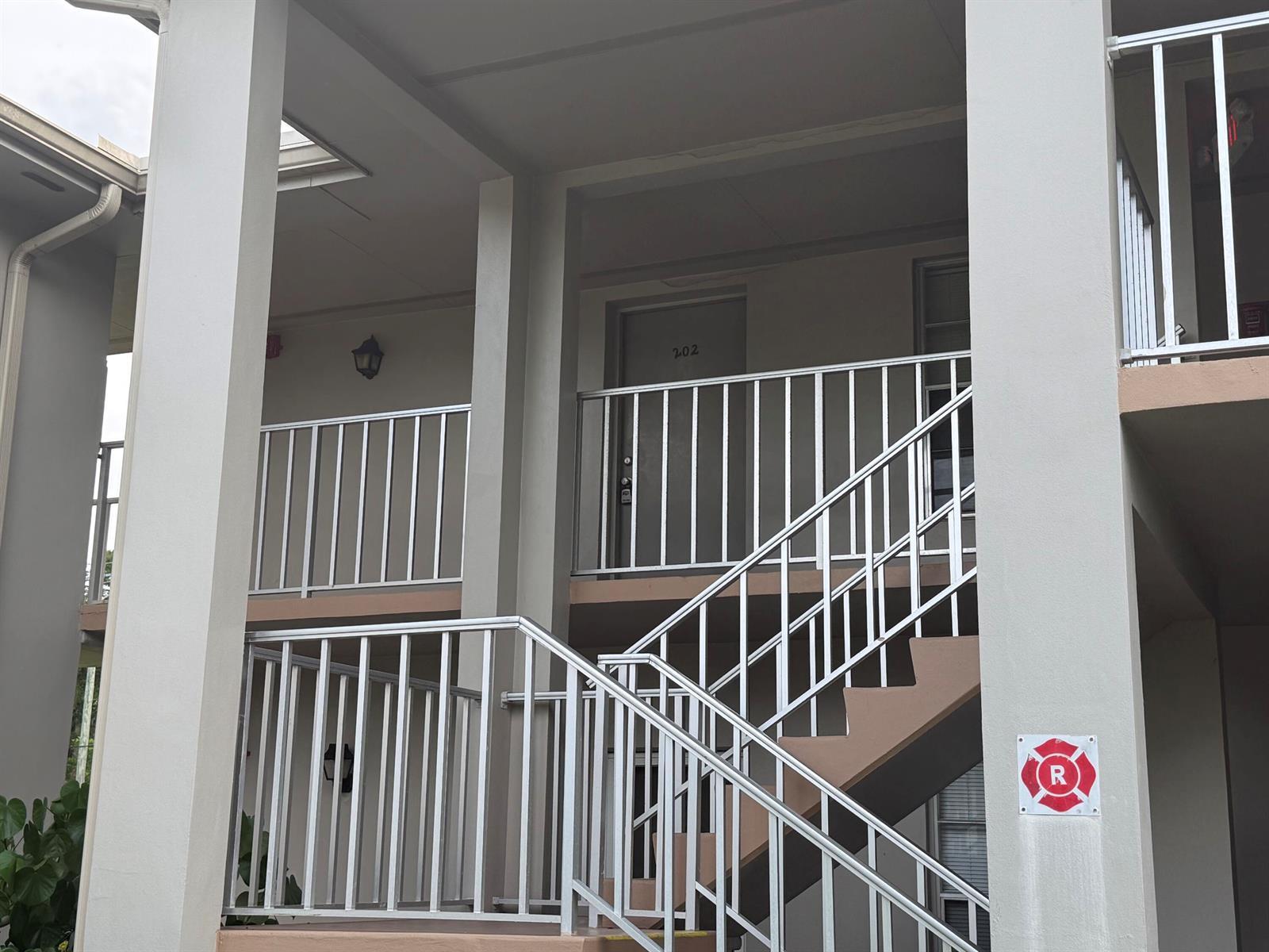 4 Lake Vista Trail # 202, Port St. Lucie FL 34952 photo 3