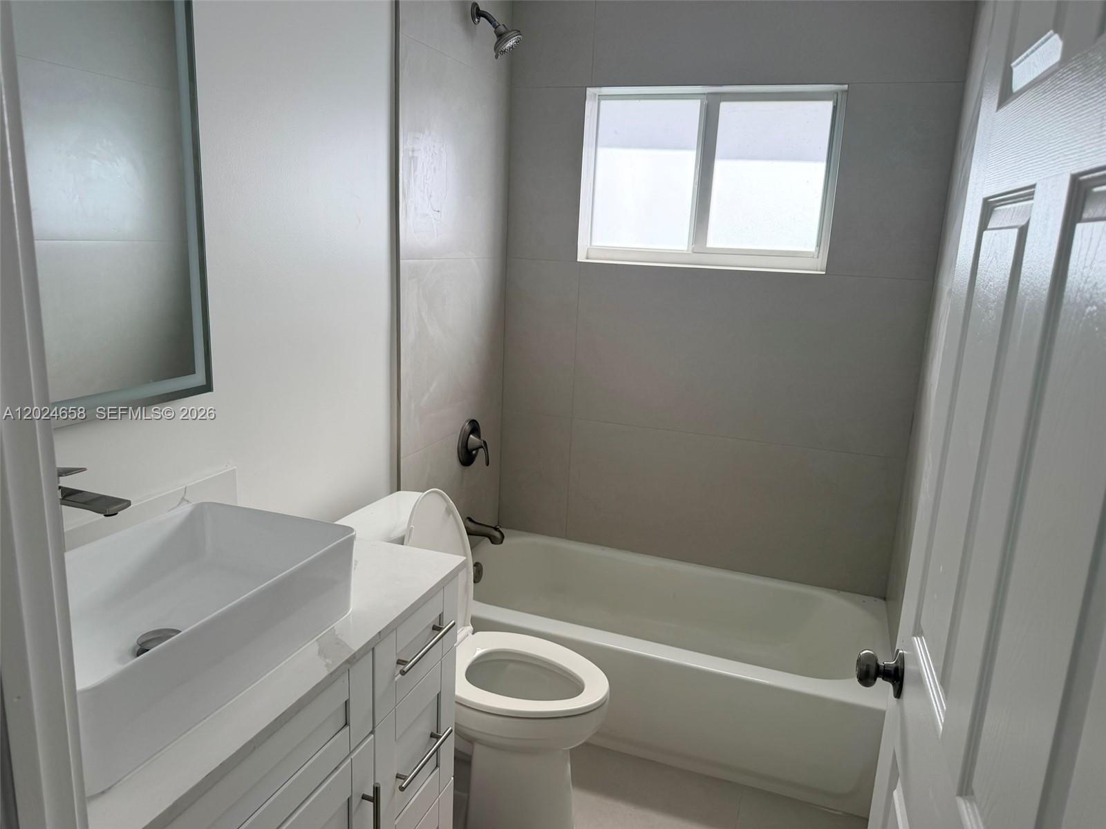 1185 NW 100th St # 1181, Miami FL 33150 photo 4