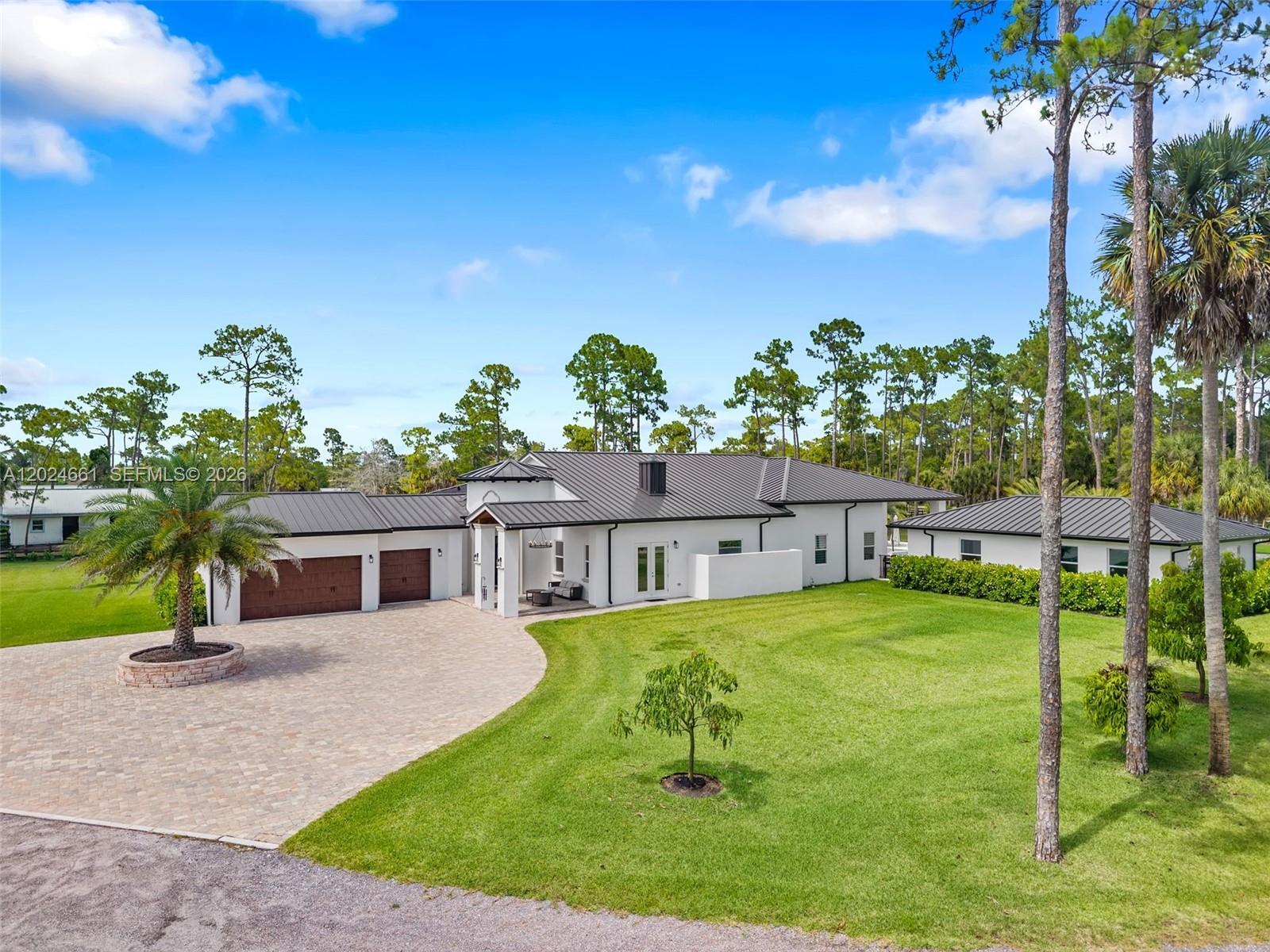 2798 Palm Deer Dr, Loxahatchee FL 33470 photo 2