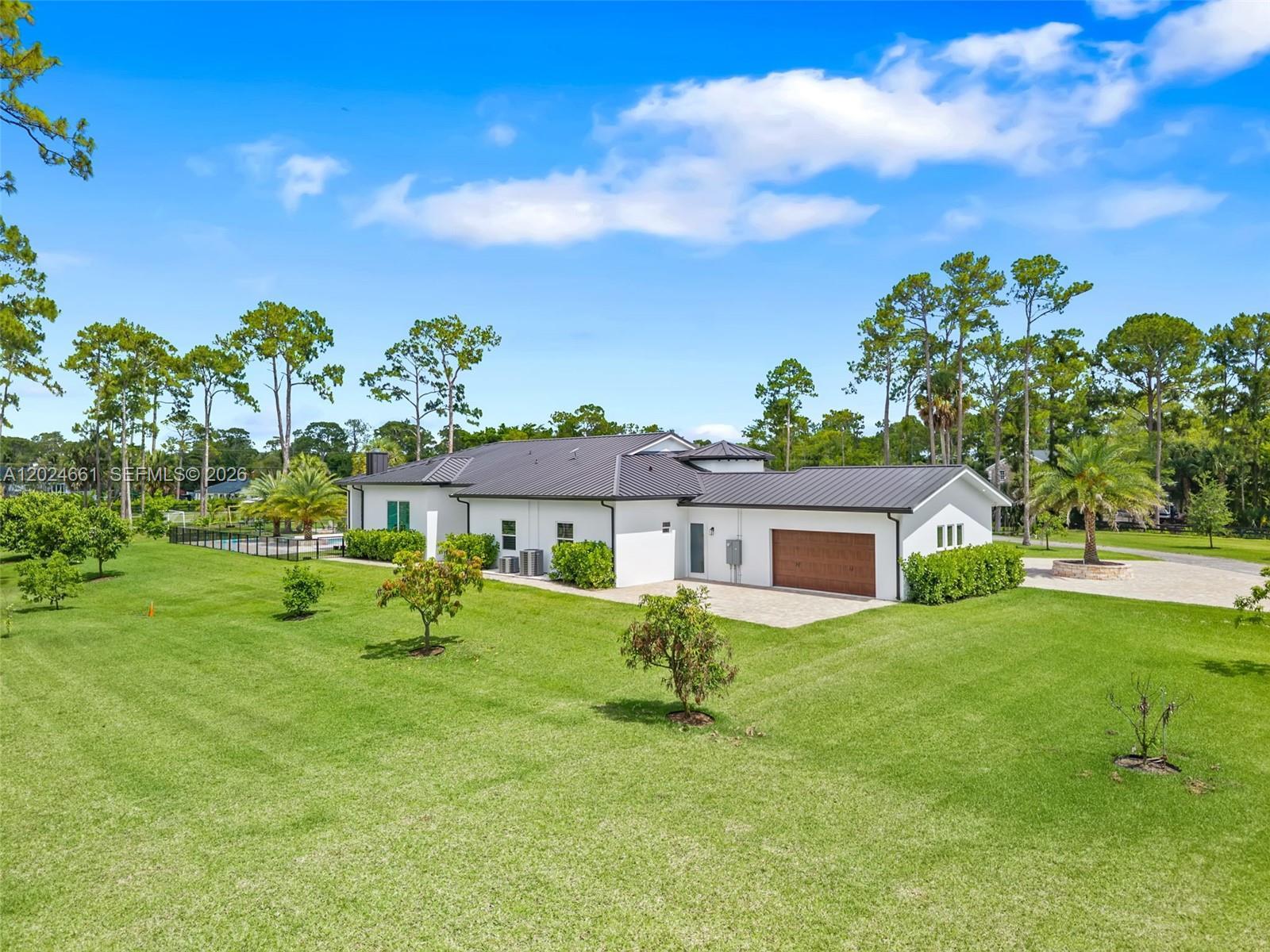 2798 Palm Deer Dr, Loxahatchee FL 33470 photo 4