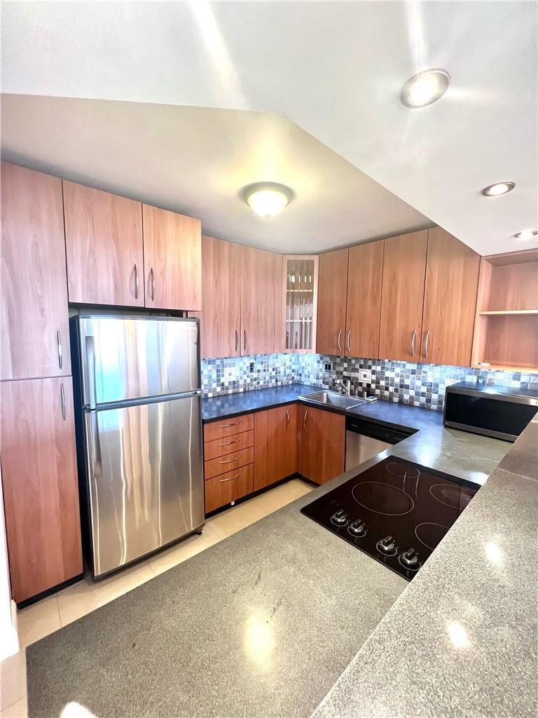 600 Three Islands Boulevard # 1108, Hallandale Beach FL 33009 photo 3
