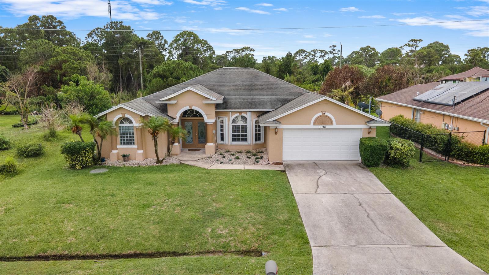 6118 NW Ginger Lane, Port St. Lucie FL 34986 photo 2