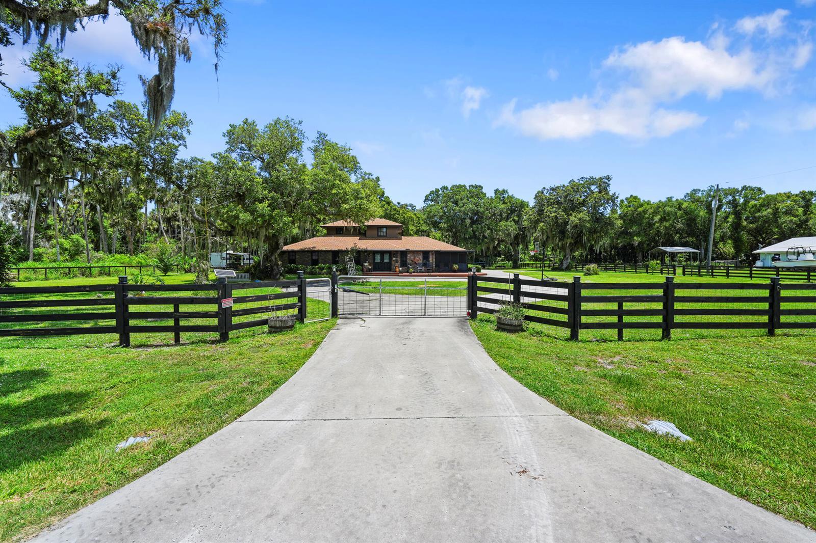 4170 Mccarty Road, Fort Pierce FL 34945 photo 3