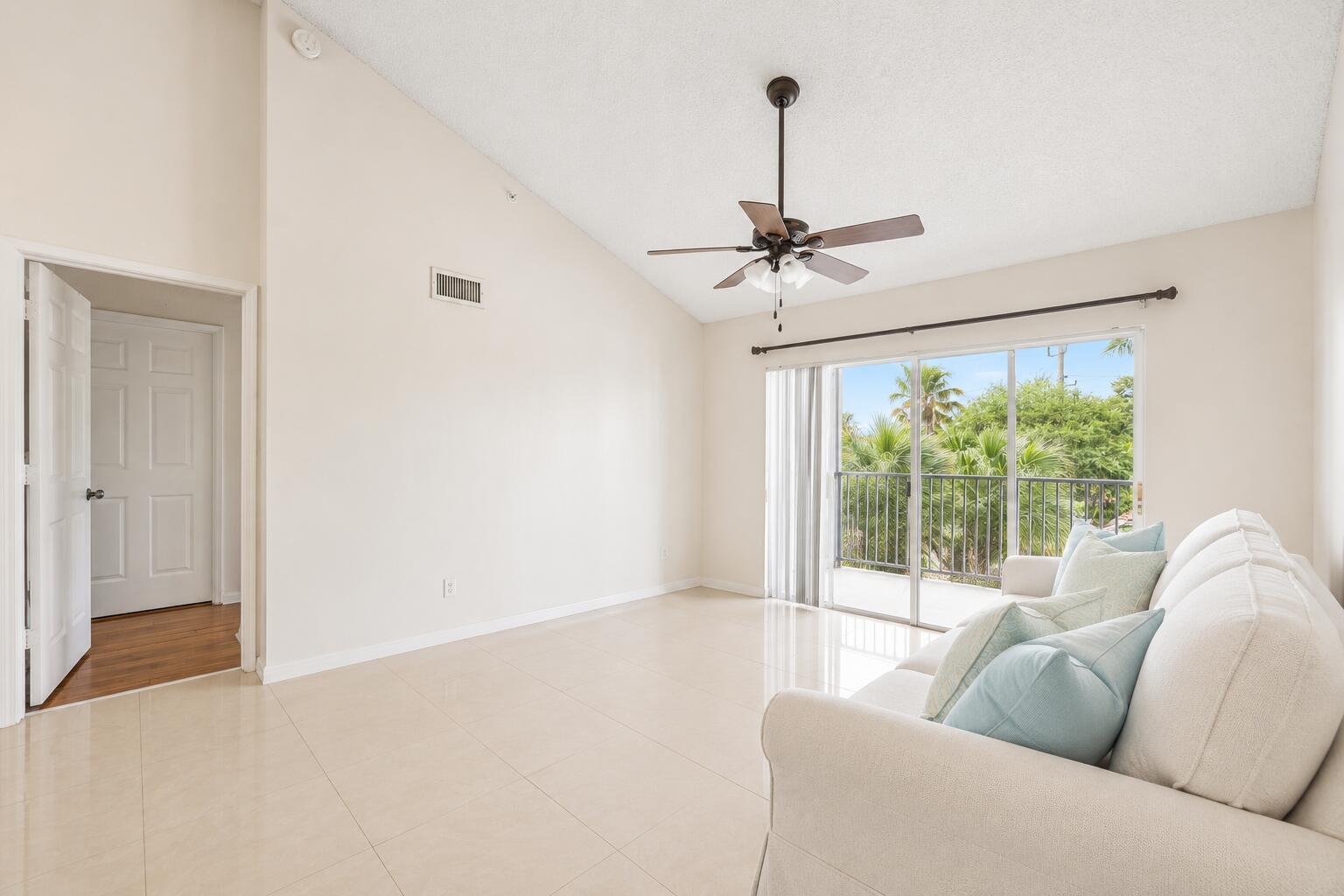 2640 S University Drive # 309, Davie FL 33328 photo 4