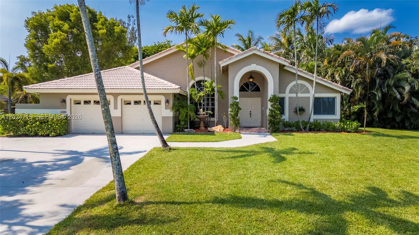 14501 SW 18th Ct, Davie FL 33325
