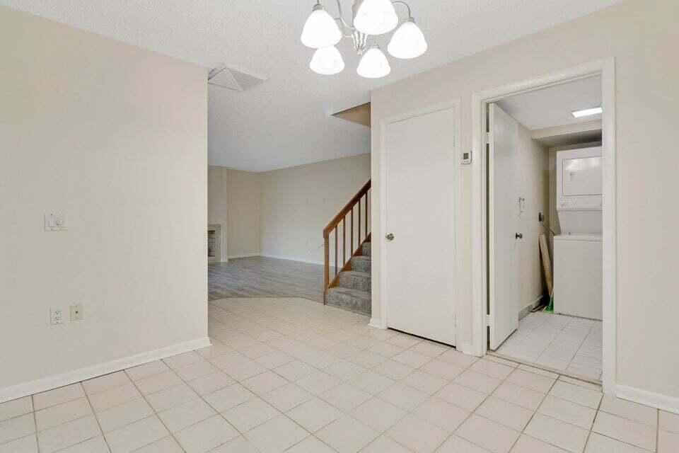 1304 13th Lane, Palm Beach Gardens FL 33418 photo 5