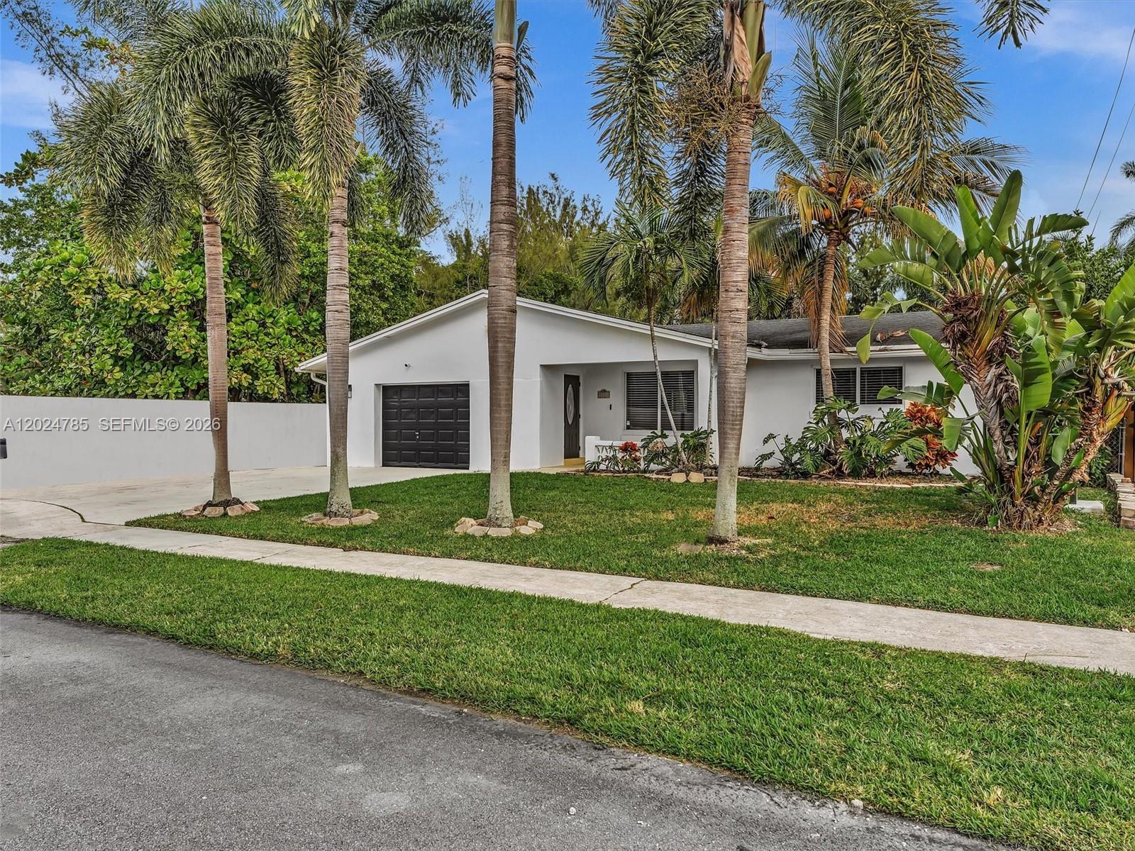 4500 SW 42nd Ter, Dania Beach FL 33314 photo 2
