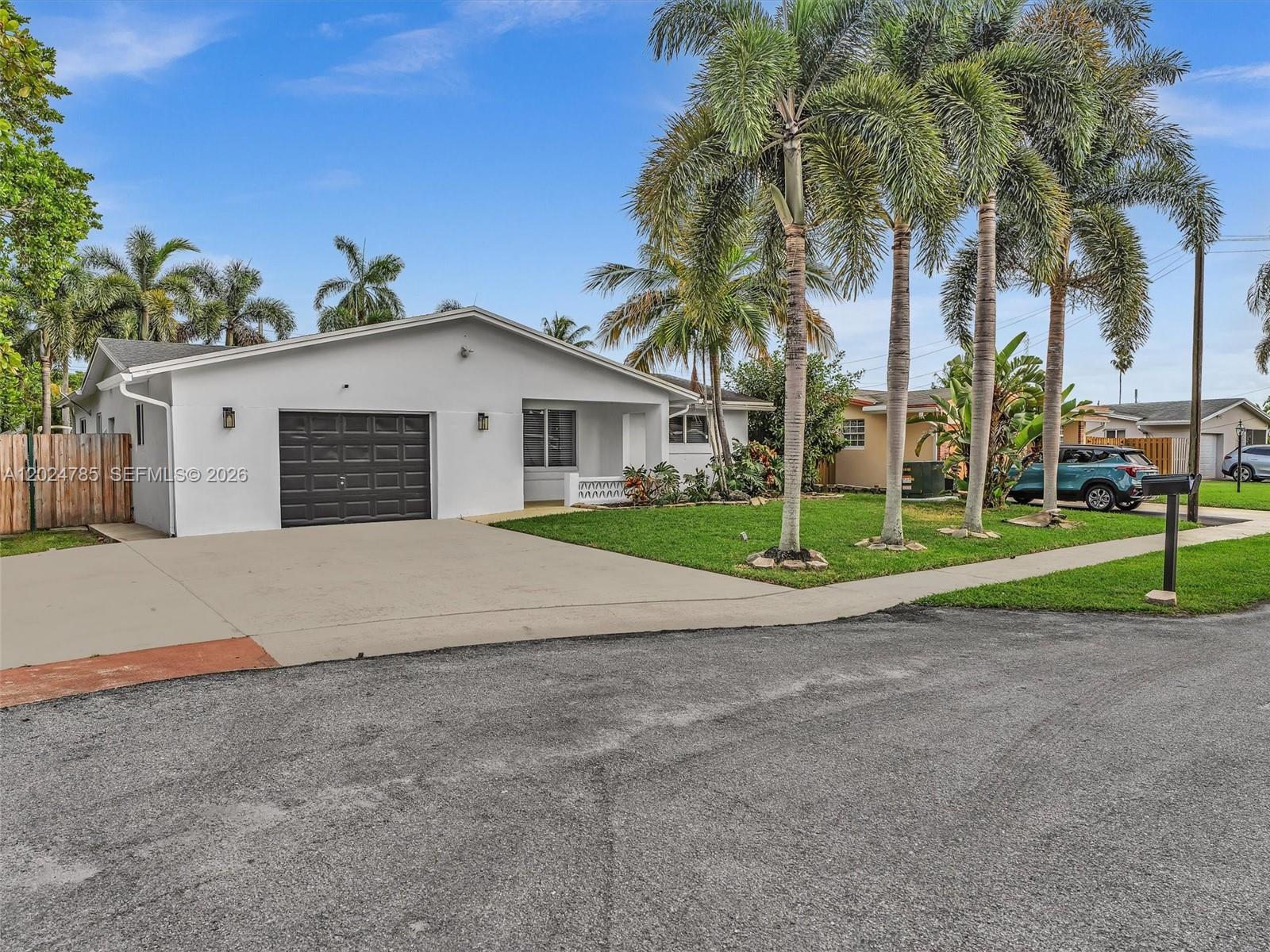4500 SW 42nd Ter, Dania Beach FL 33314 photo 3