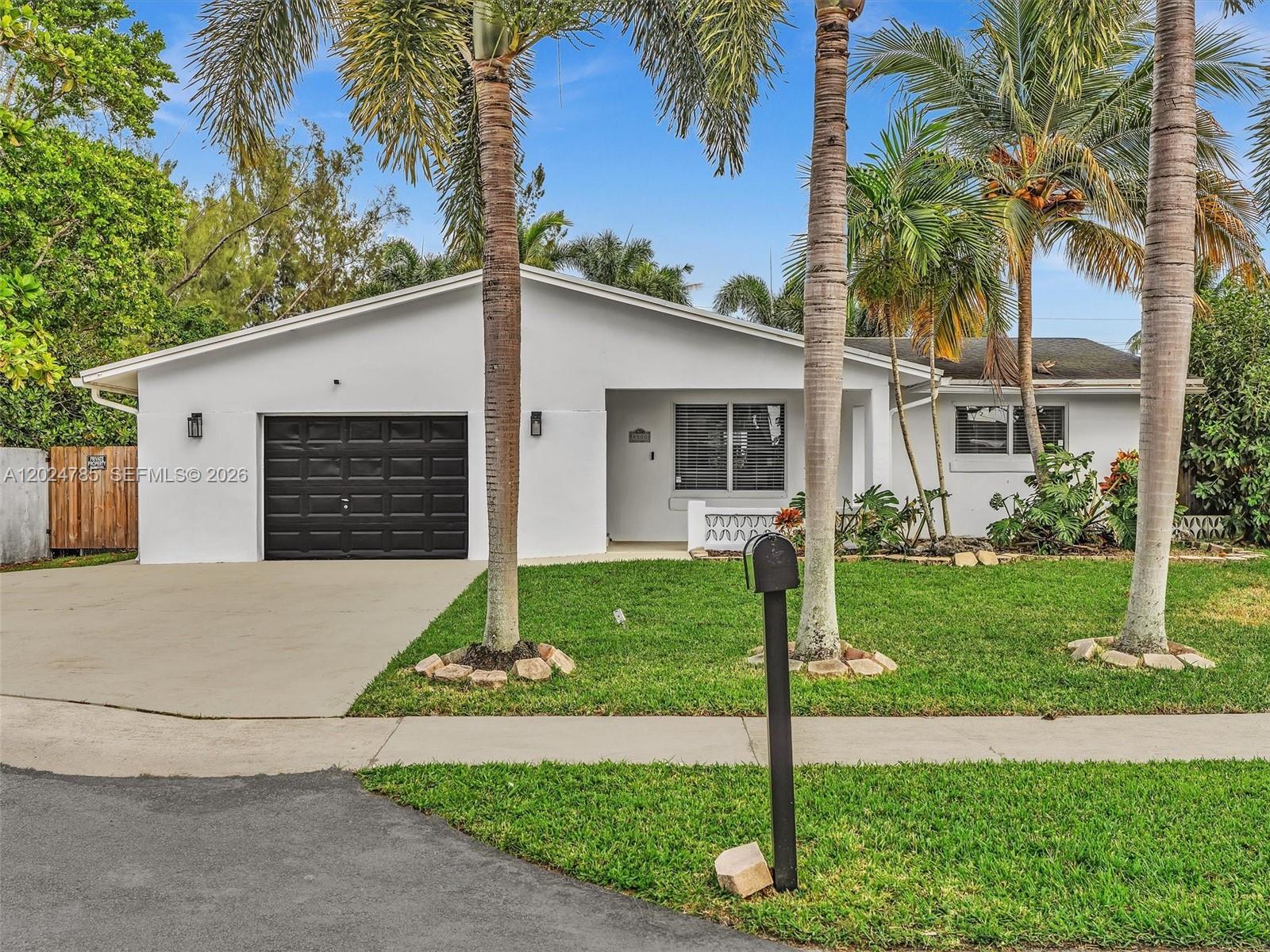 4500 SW 42nd Ter, Dania Beach FL 33314
