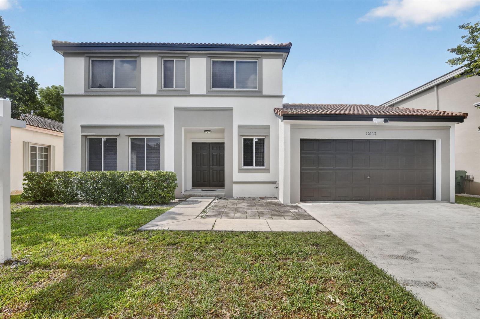10772 SW 14th Place, Davie FL 33324 photo 2