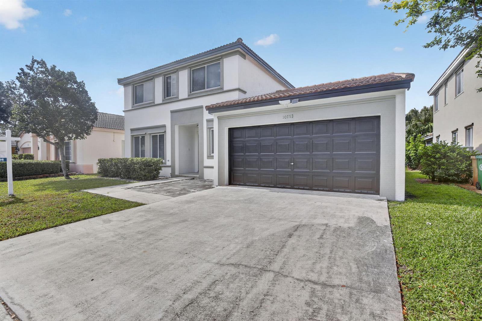 10772 SW 14th Place, Davie FL 33324