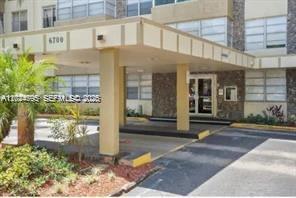 6700 Cypress Rd # 409, Plantation FL 33317 photo 2