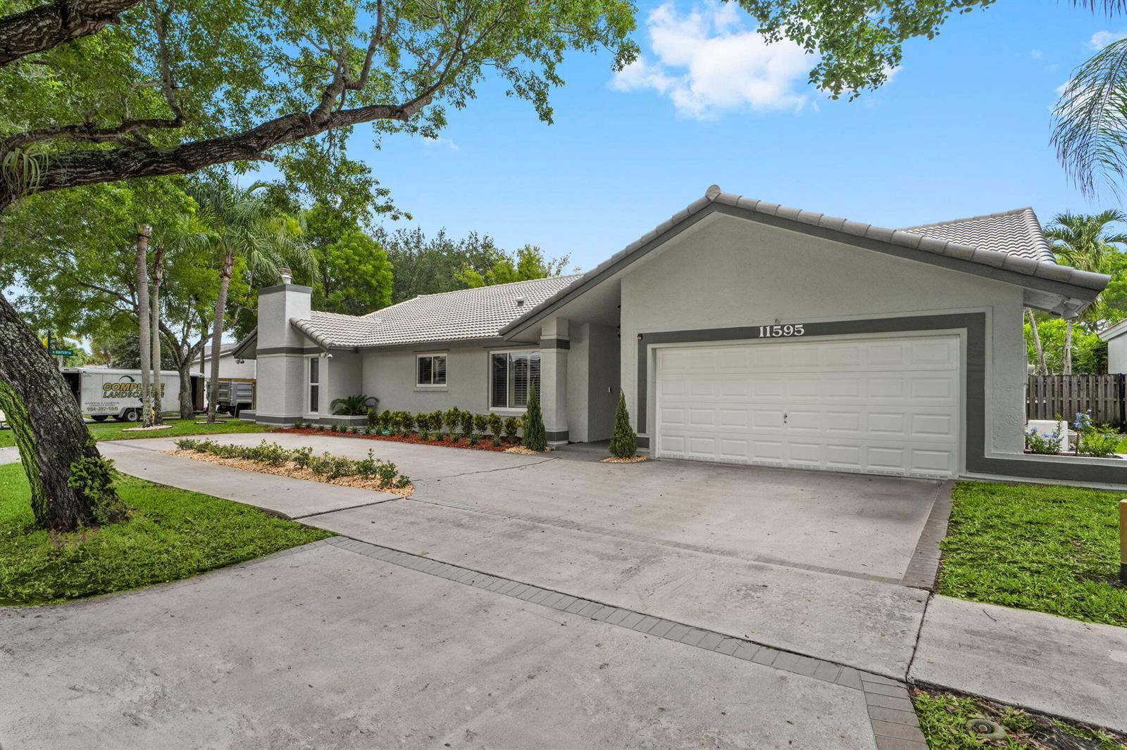 11595 S Quayside Drive, Cooper City FL 33026 photo 4