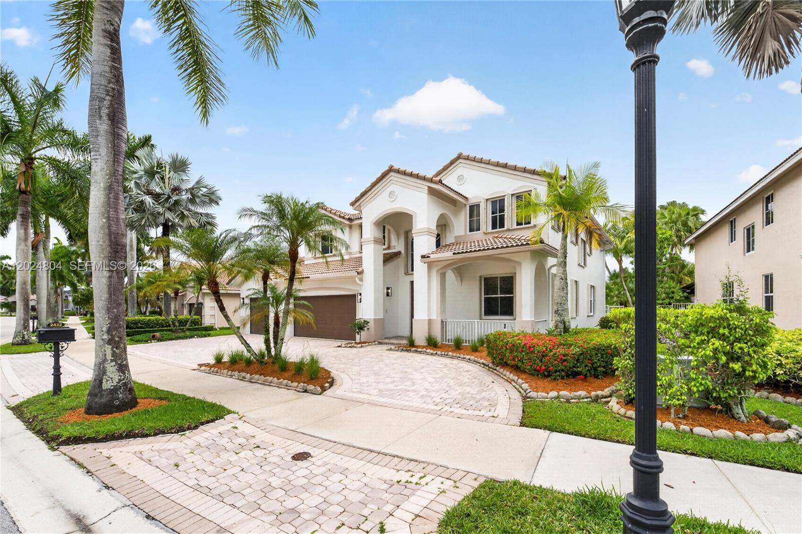 2432 Deer Creek Rd, Weston FL 33327 photo 3
