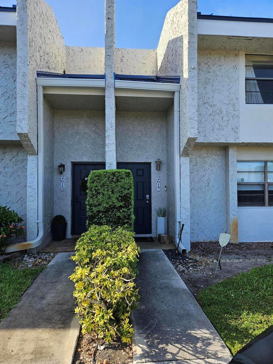 2617 N 40th Avenue, Hollywood FL 33021 photo 2