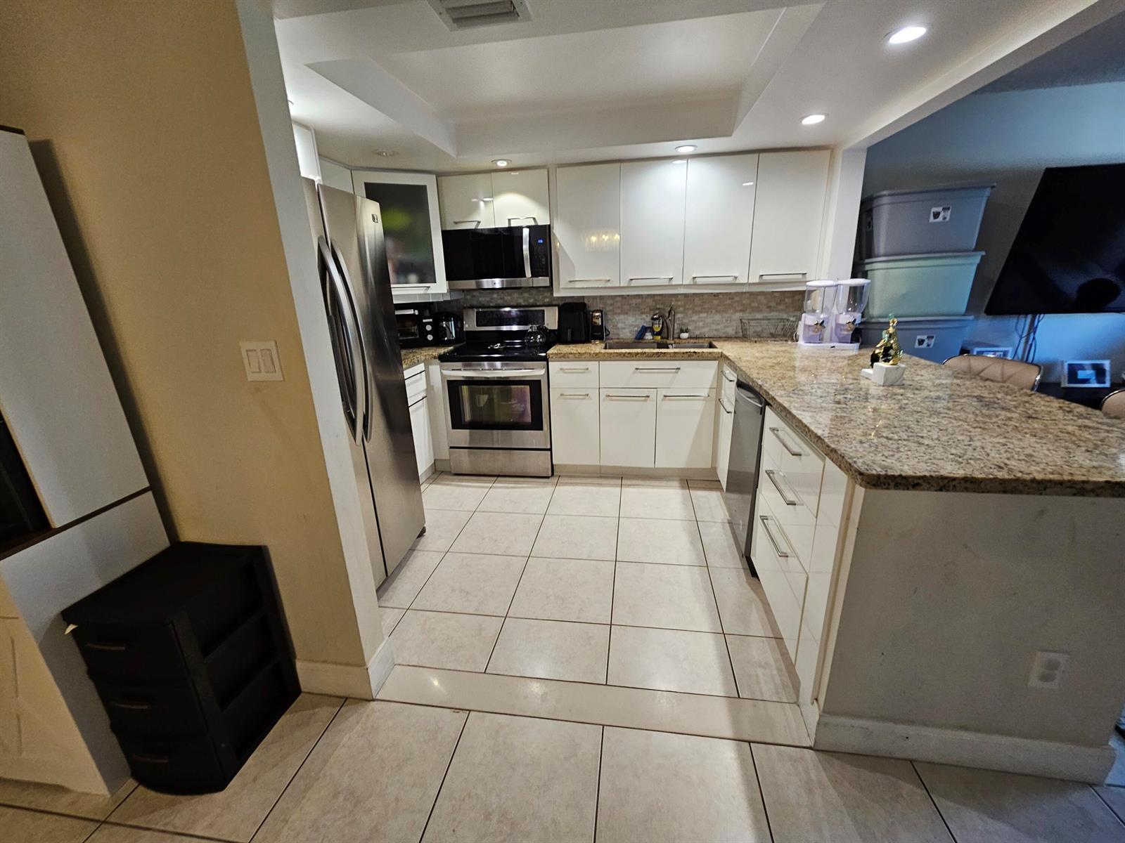 2617 N 40th Avenue, Hollywood FL 33021 photo 5