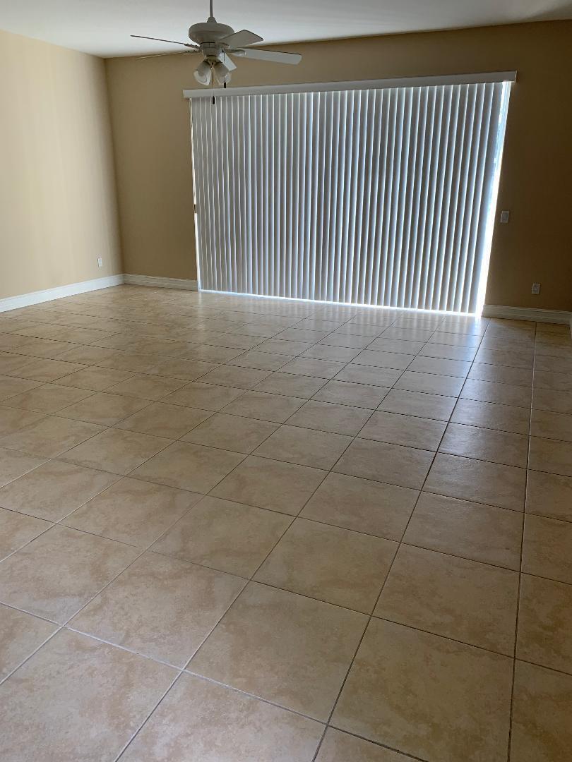1176 Pinewood Lake Court, FL 33415 photo 2