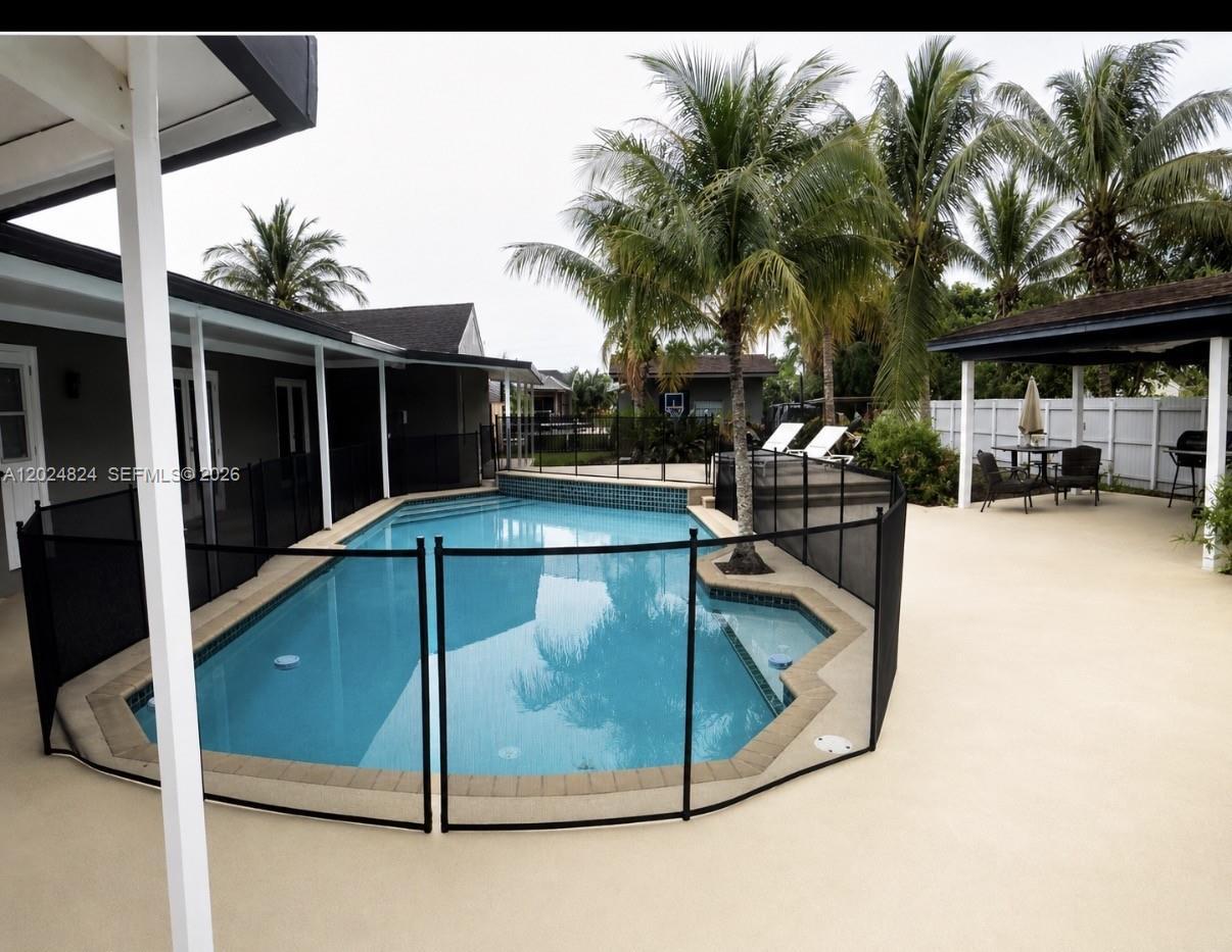 15530 SW 155th Ave, Miami FL 33187 photo 5