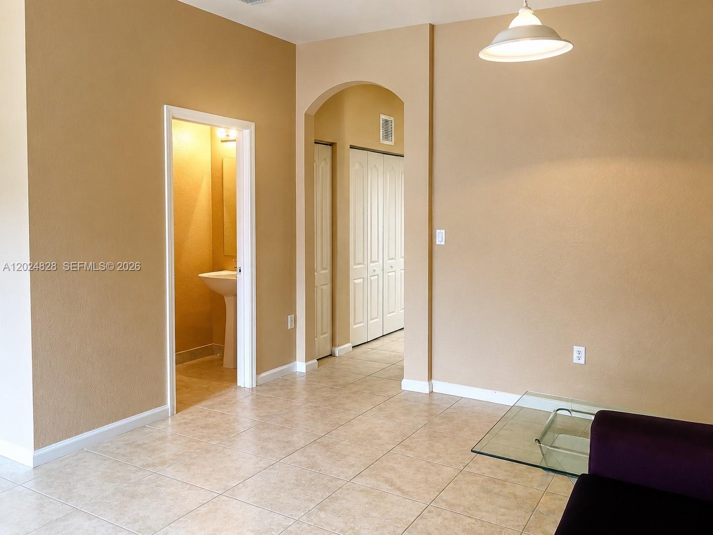 21207 NW 14th Pl # 28, Miami Gardens FL 33169 photo 5