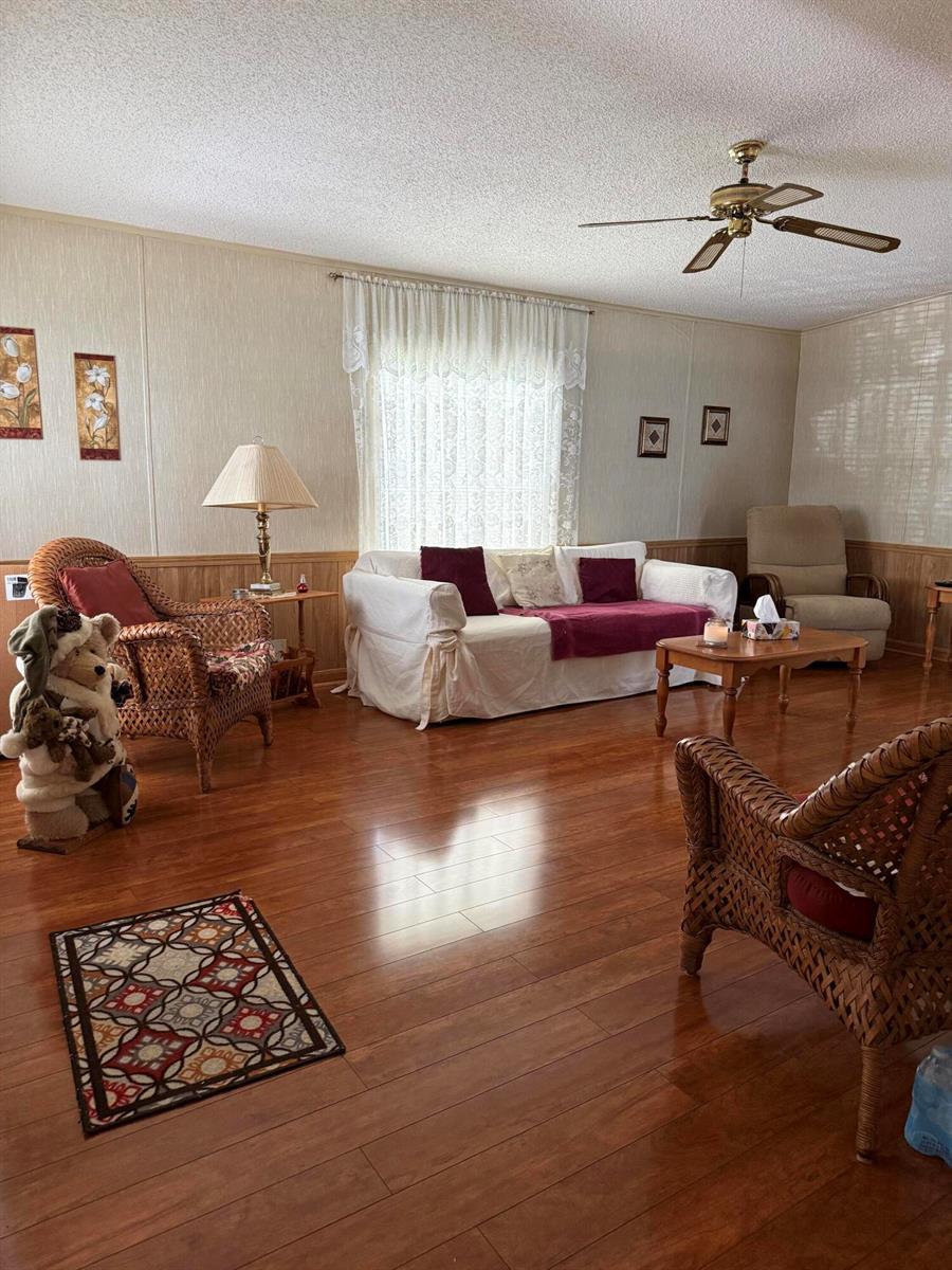 47 Flores Del Norte, Fort Pierce FL 34951 photo 4