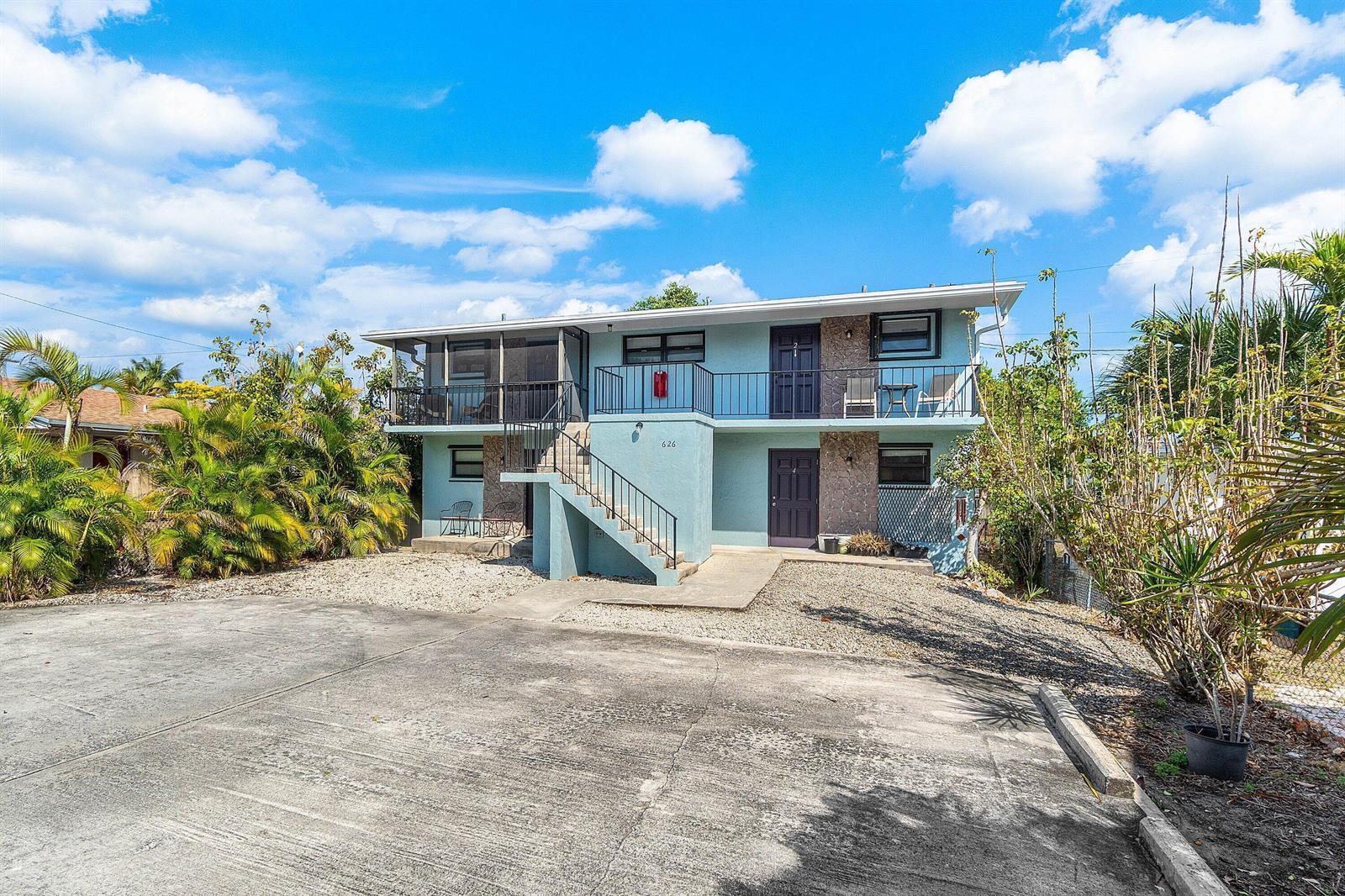 626 N Federal Highway Unit 3, FL 33460 photo 2