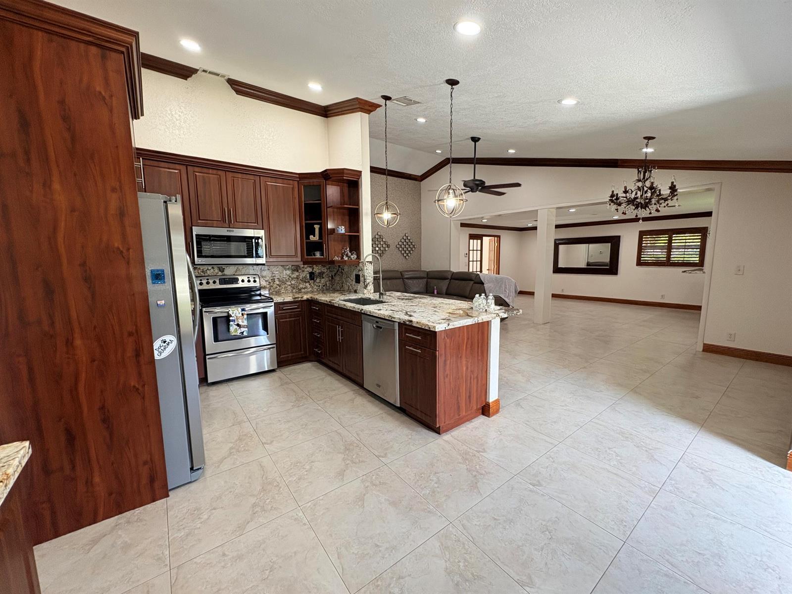 15943 W Wind Circle, Sunrise FL 33326 photo 2