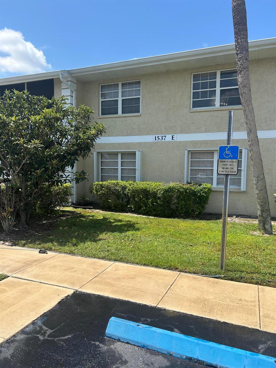 1537 SE Royal Green Circle SE # 201, Port St. Lucie FL 34952 photo 2