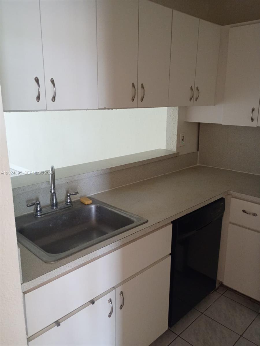 3399 Foxcroft Rd # 208, Miramar FL 33025 photo 4