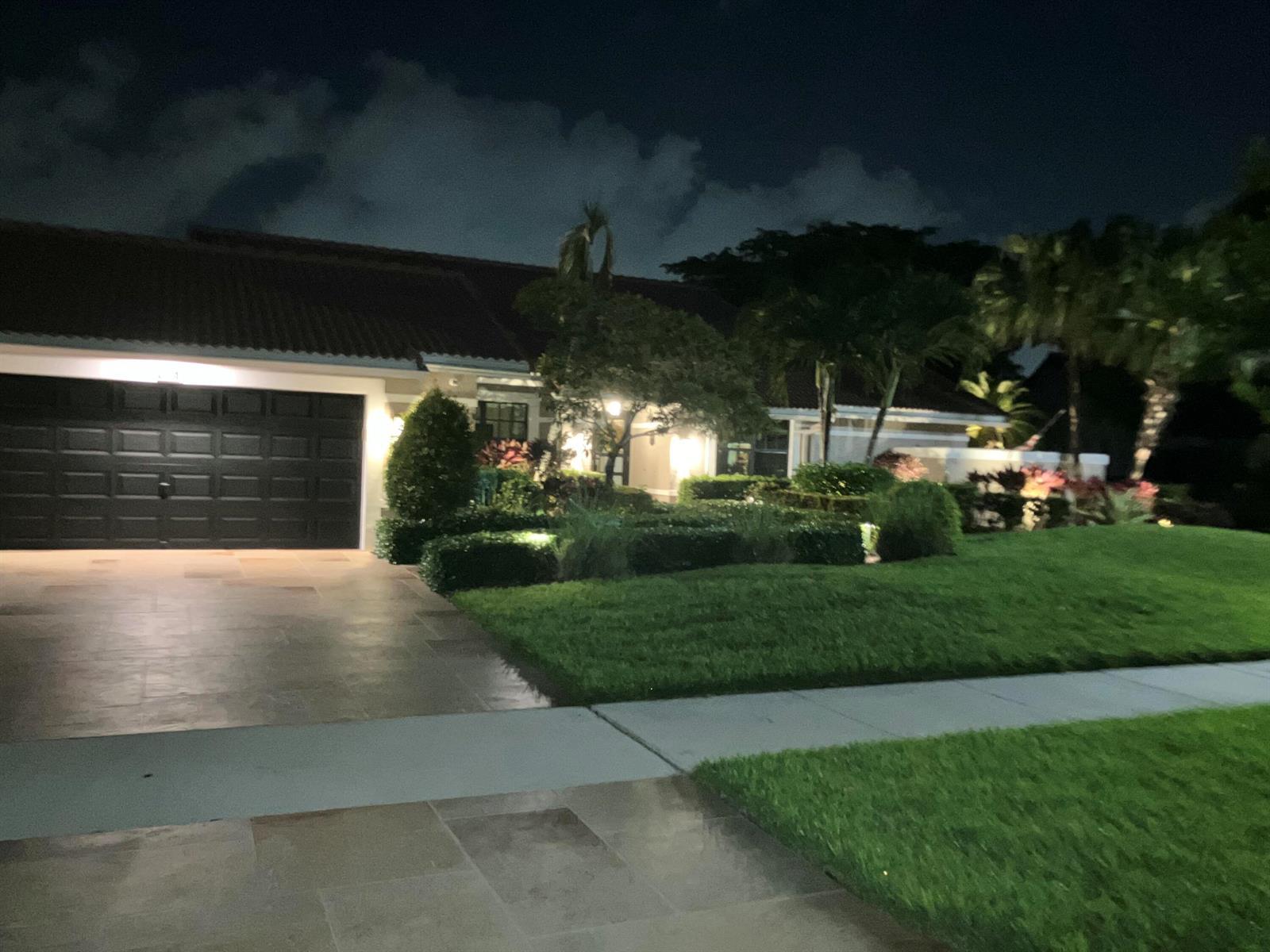 425 Deer Creek Path E, Deerfield Beach FL 33442 photo 4