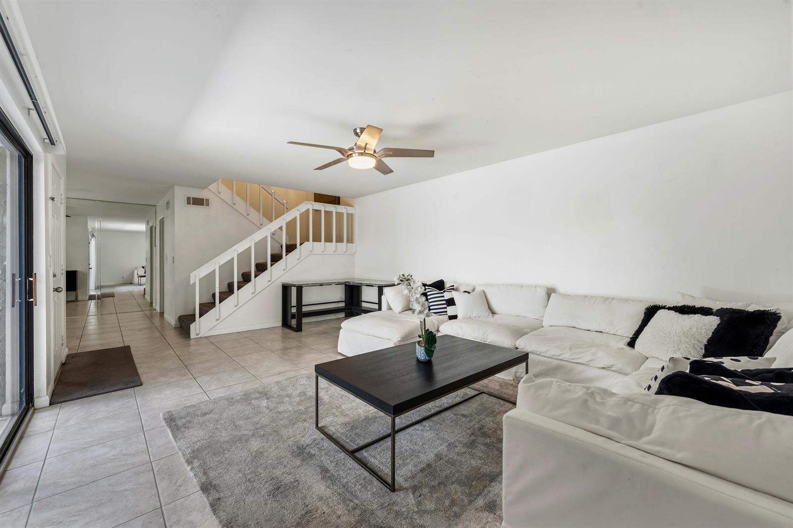 3852 Jefferson Street, Stuart FL 34997 photo 3