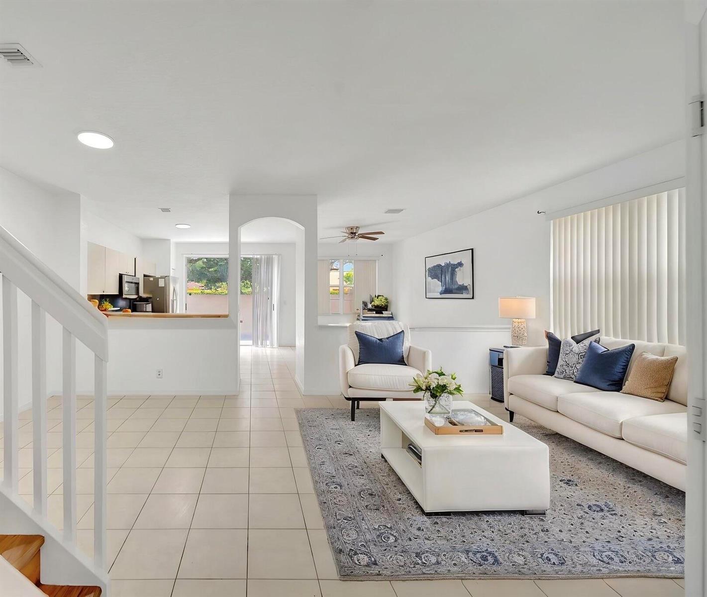 3970 NW 90th Way, Sunrise FL 33351 photo 4