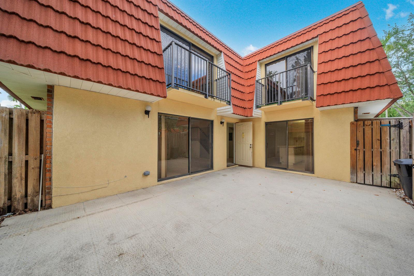 713 NW 99th Circle, Plantation FL 33324 photo 5