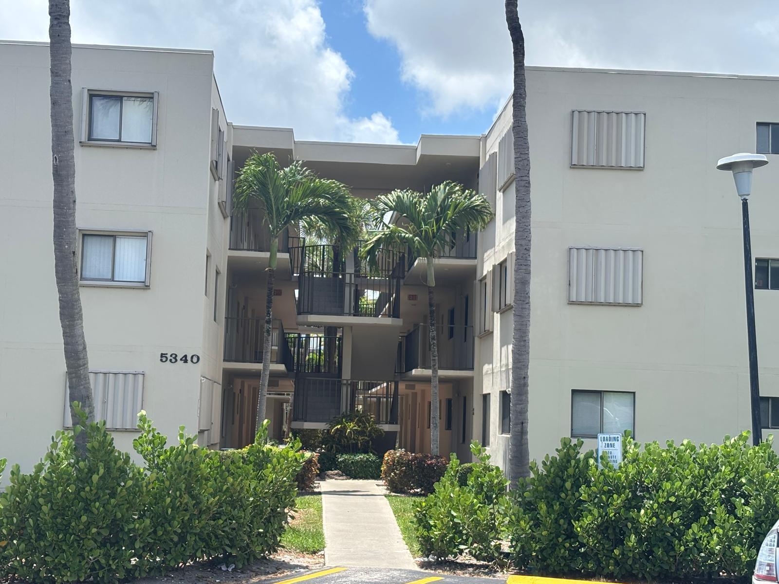 5340 Las Verdes Circle # 222, Delray Beach FL 33484