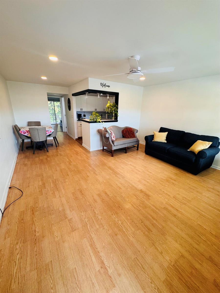 16 Windsor A, West Palm Beach FL 33417 photo 3