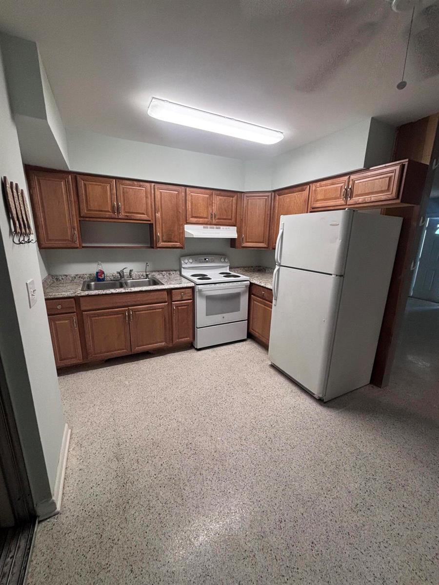 202 W Balboa Street # A, Fort Pierce FL 34949 photo 2