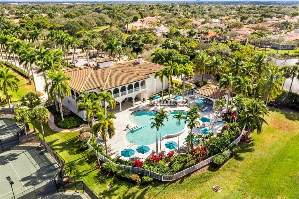 8197 NW 107th Lane, Parkland FL 33076 photo 2