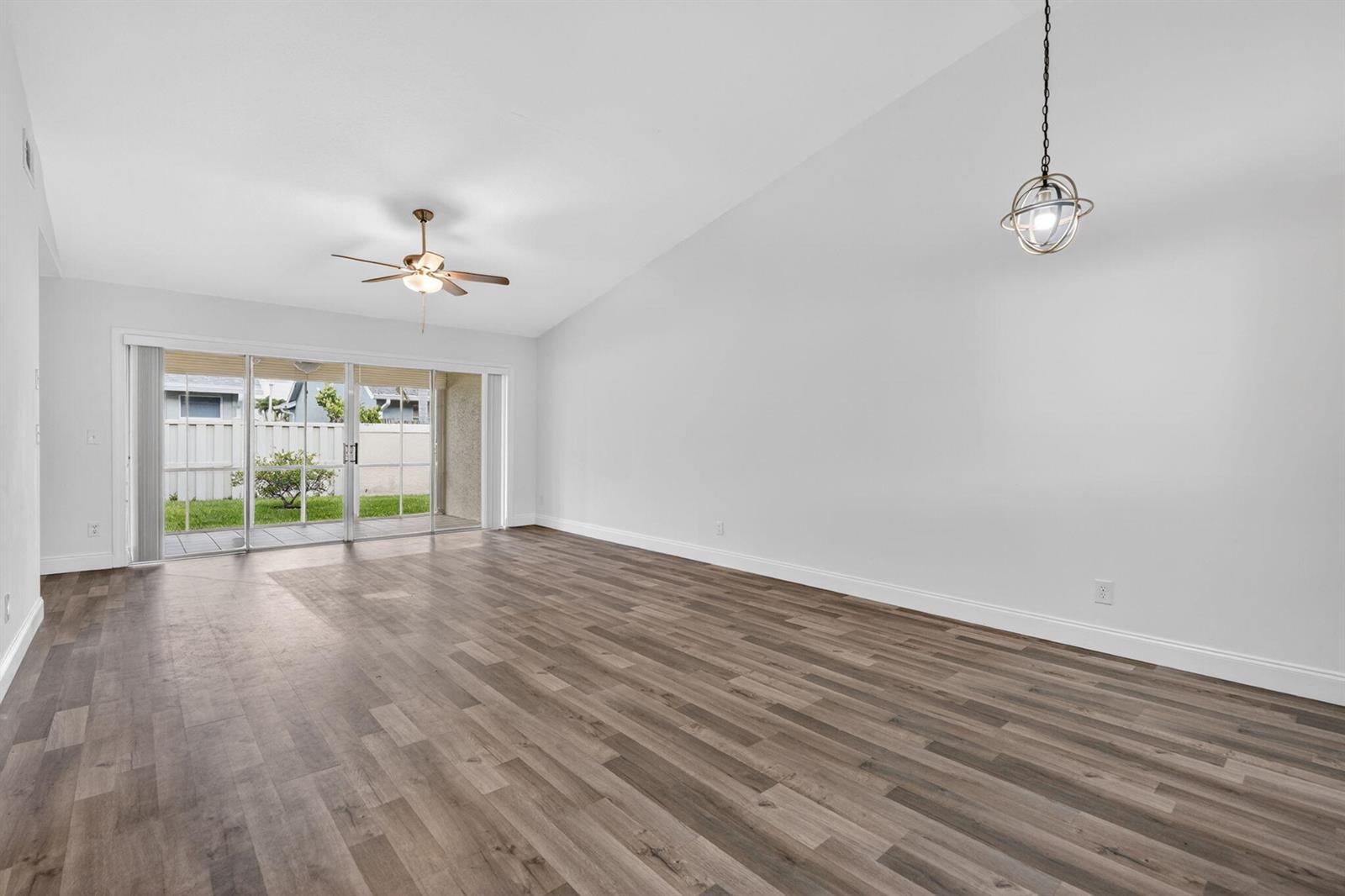 140 S Moccasin Trl Trail S, Jupiter FL 33458 photo 5
