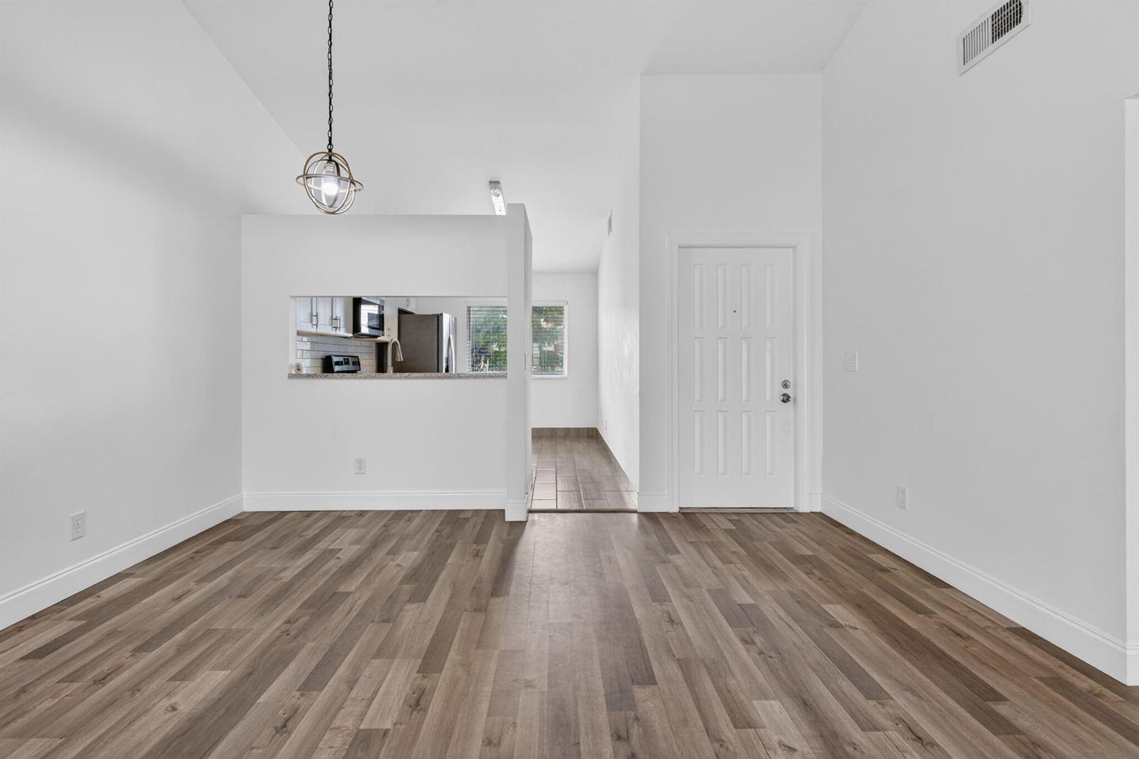 140 S Moccasin Trl Trail S, Jupiter FL 33458 photo 4