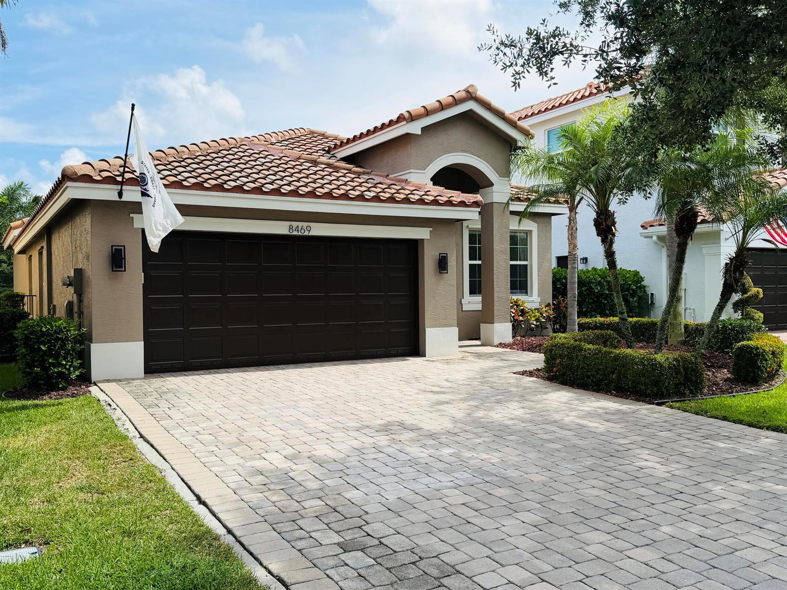 8469 Calabria Lakes Drive, Boynton Beach FL 33473