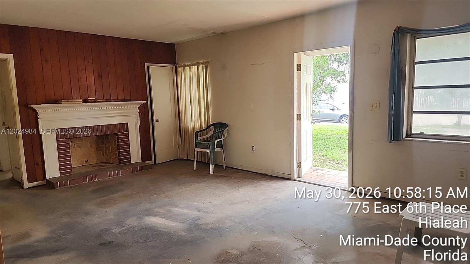 775 E 6th Pl, Hialeah FL 33010 photo 2