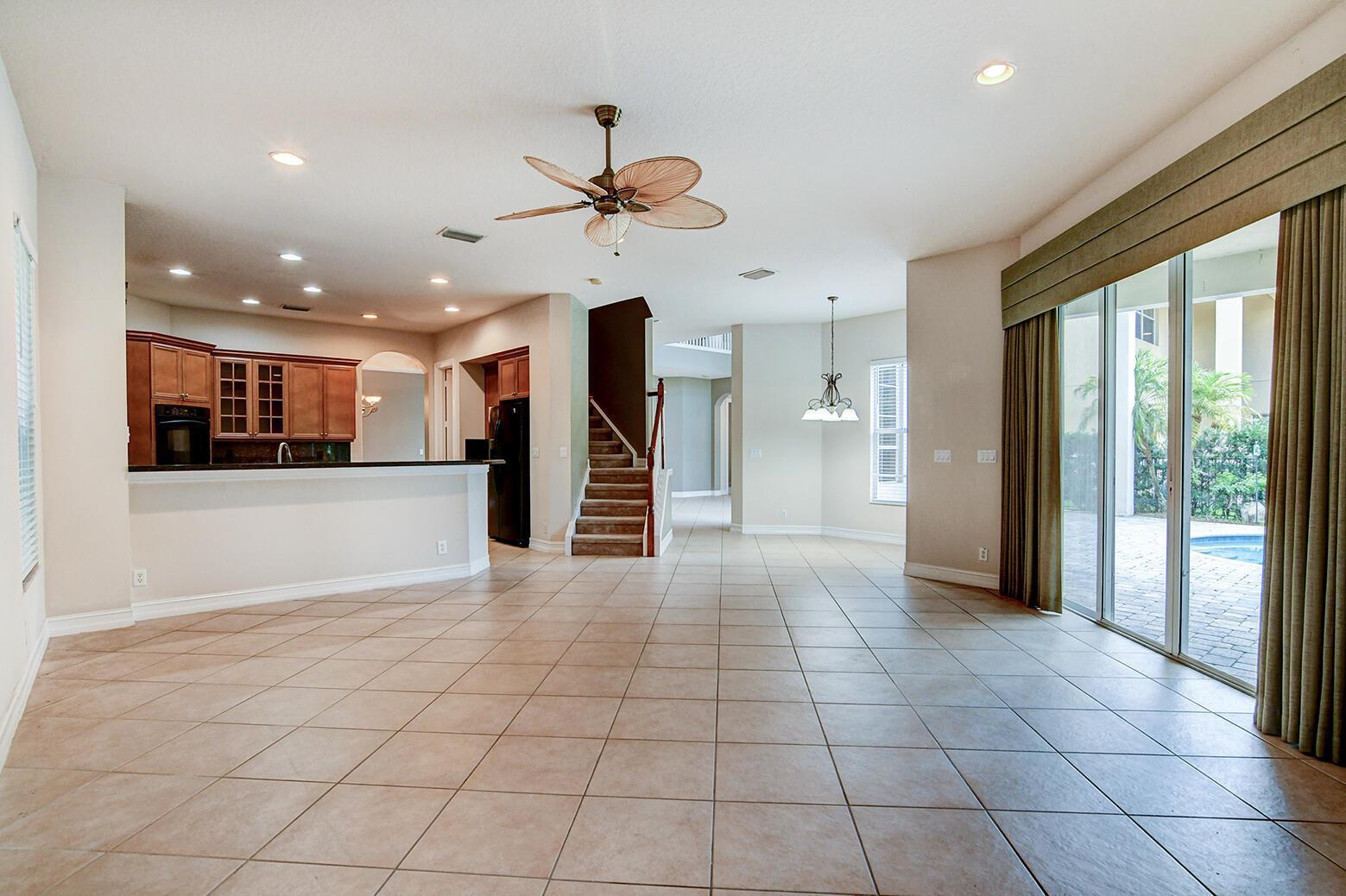 670 Edgebrook Lane, Royal Palm Beach FL 33411 photo 5