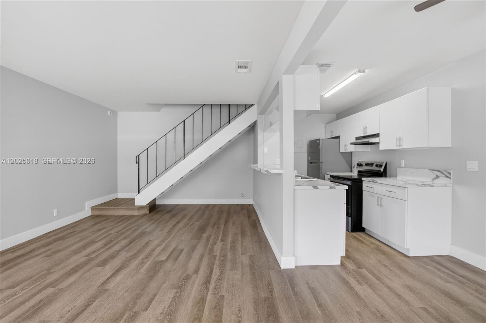 2109 Catherine Dr # 4, Delray Beach FL 33445 photo 3