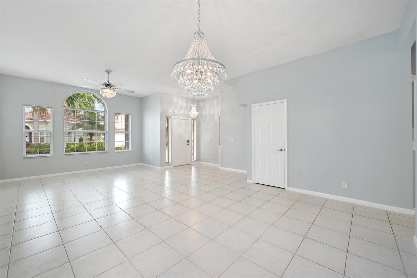 3190 El Camino Real, West Palm Beach FL 33409 photo 4