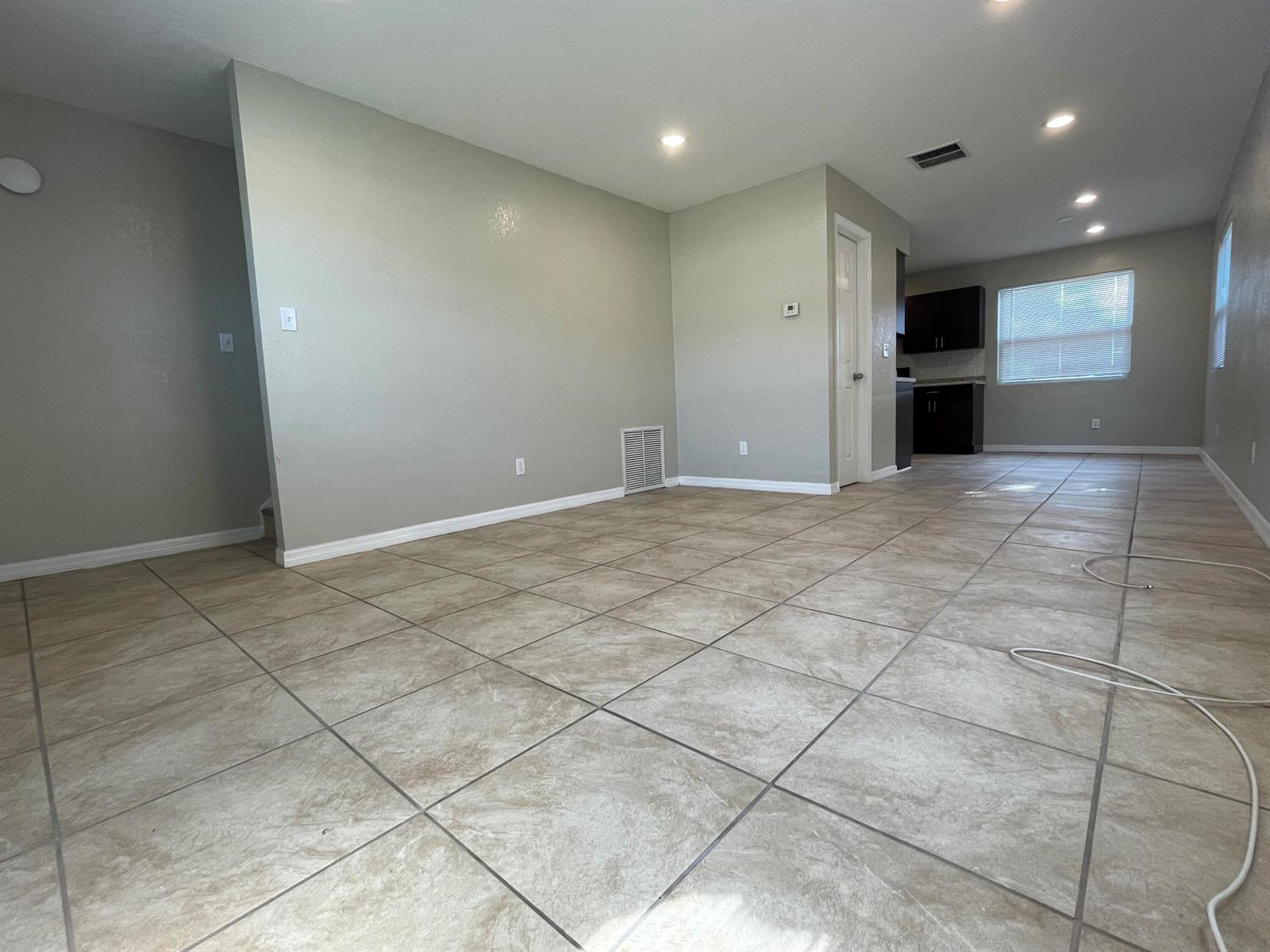 2880 Harson Way, Fort Pierce FL 34946 photo 4