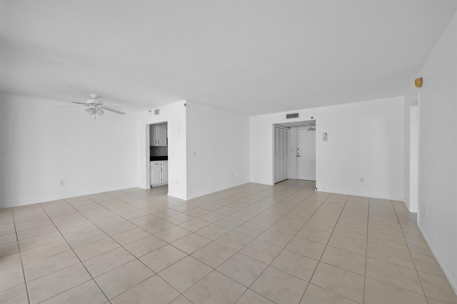 859 Jeffery Street # 312, Boca Raton FL 33487 photo 4