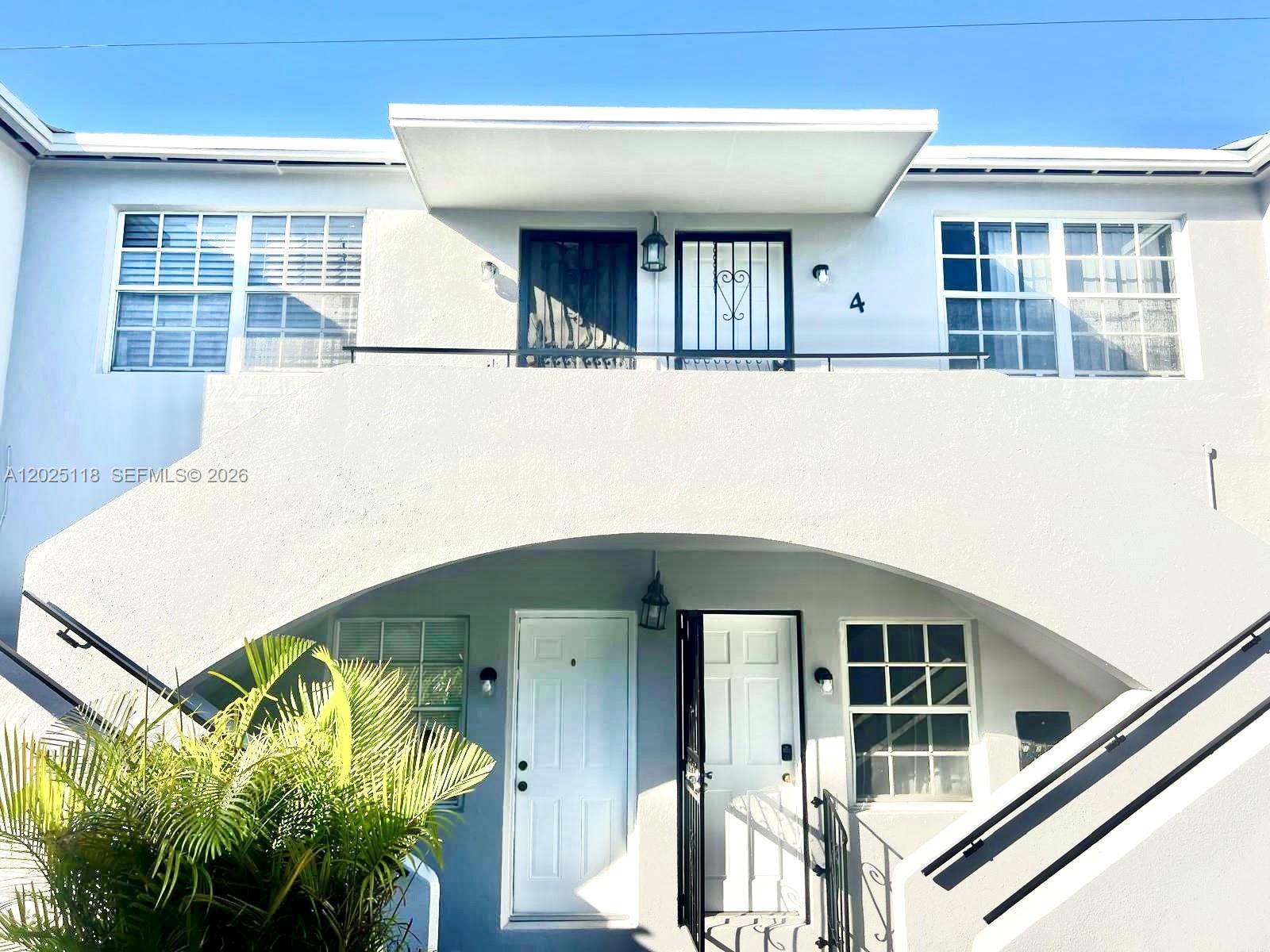 2371 SW 27th St, Miami FL 33133 photo 2