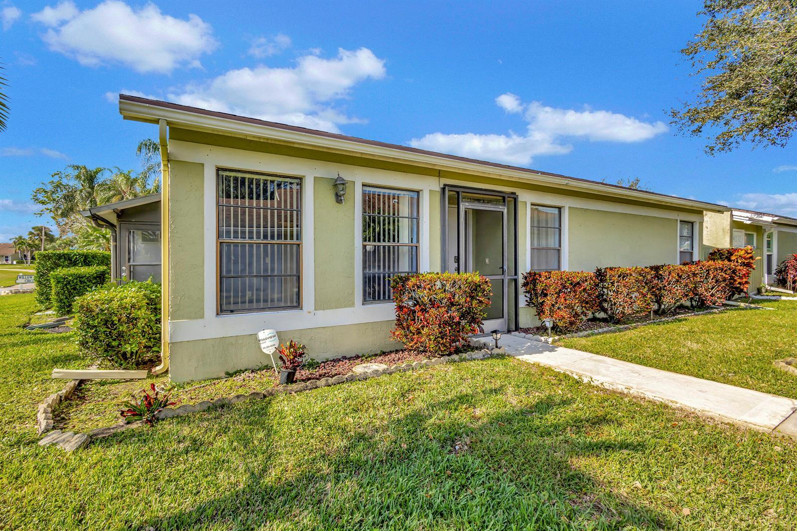 4385 Willow Brook Circle, West Palm Beach FL 33417