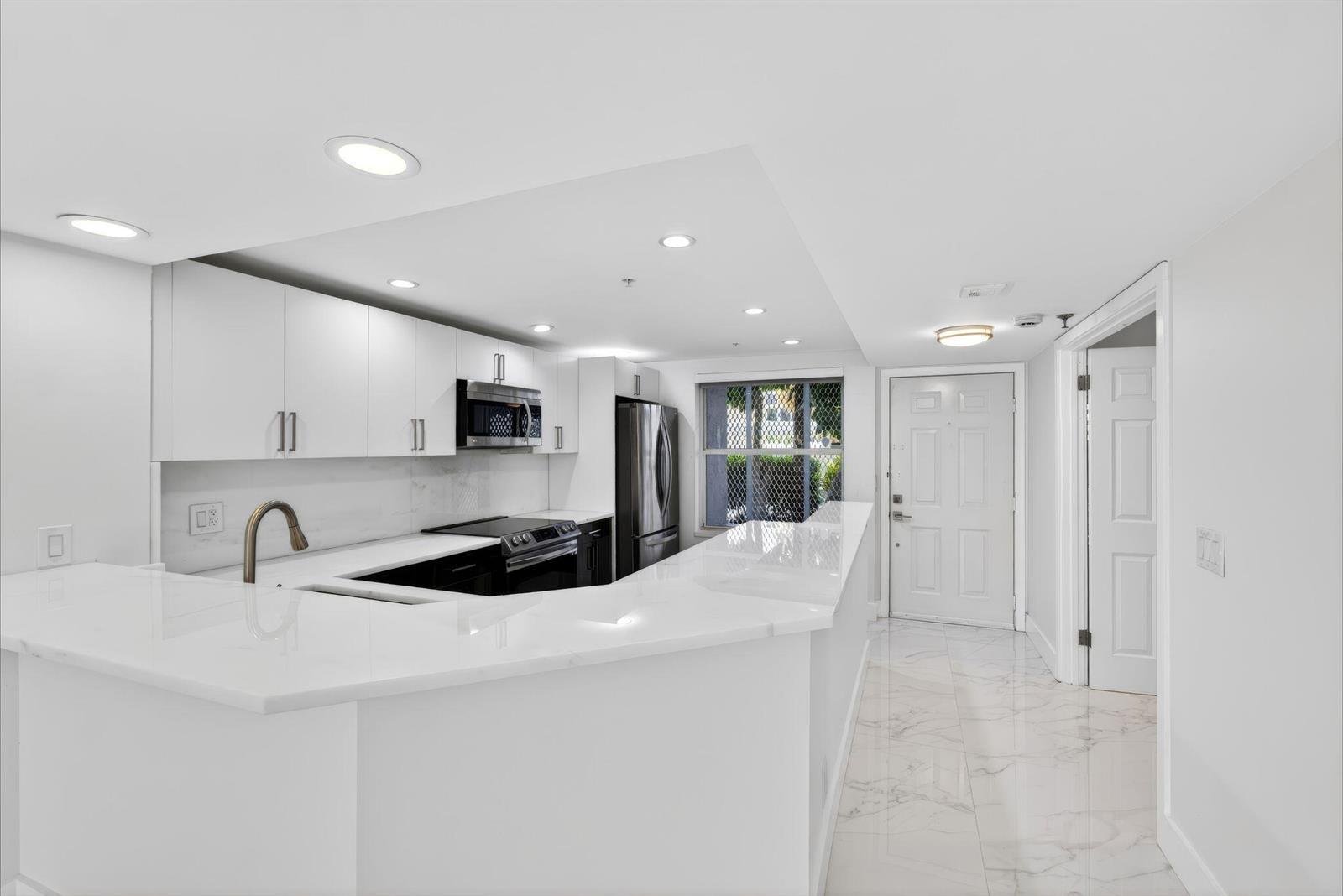 3901 S Flagler Drive # 105, West Palm Beach FL 33405 photo 3