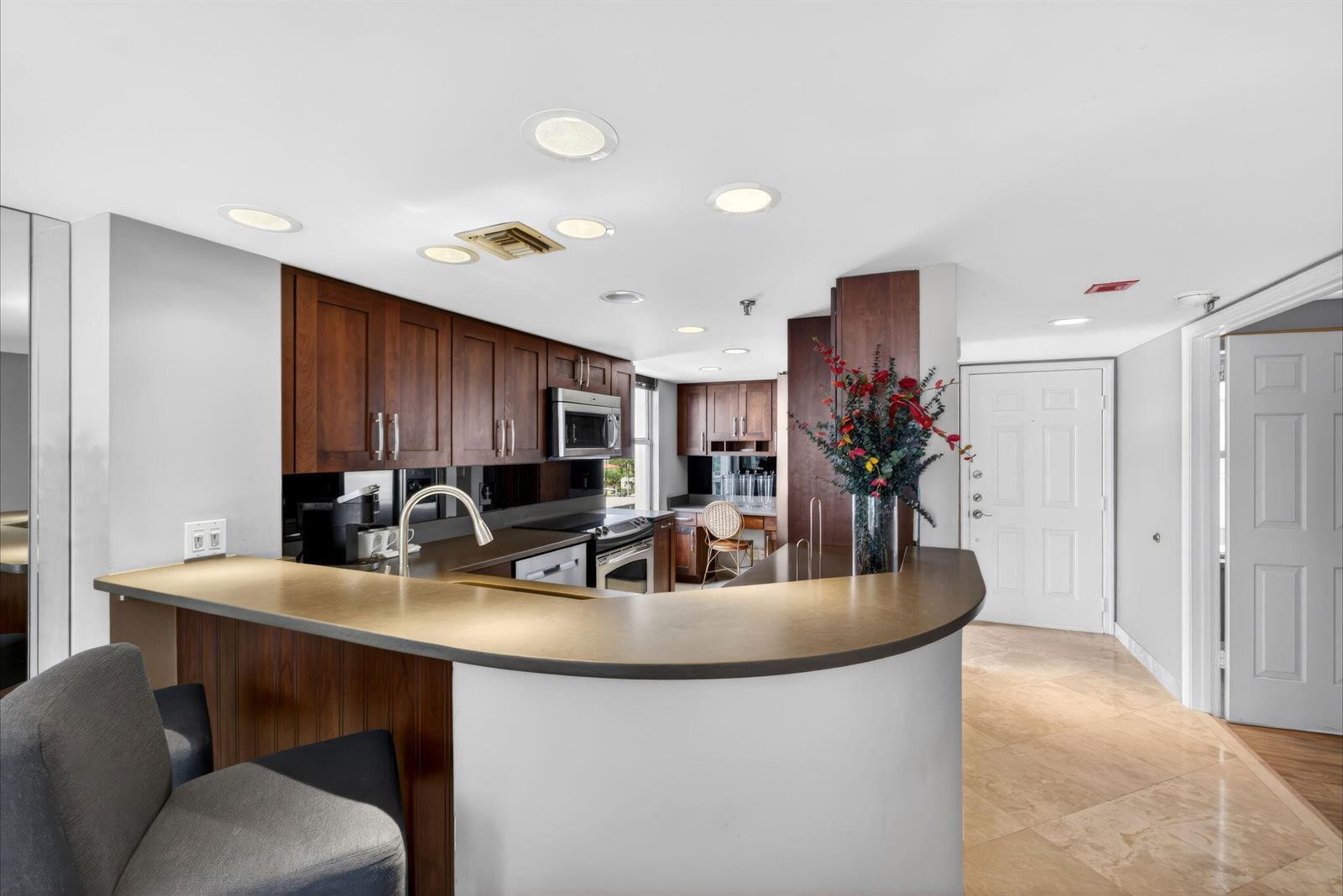 3901 S Flagler Drive # 703, West Palm Beach FL 33405 photo 4